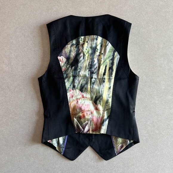 NWT Ted Baker ZAAMAW Timeless Vest & TULLIO Skirt SET ASO Aria Montgomery - Picture 8 of 16